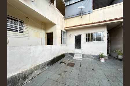 Apartamento à venda com 64m², 1 quarto e sem vagaÁrea comum