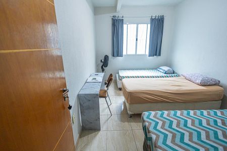 Casa para alugar com 80m², 2 quartos e 1 vagaquarto 1