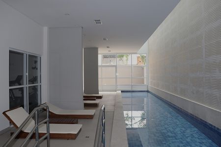 Apartamento à venda com 35m², 1 quarto e 1 vagaPiscina