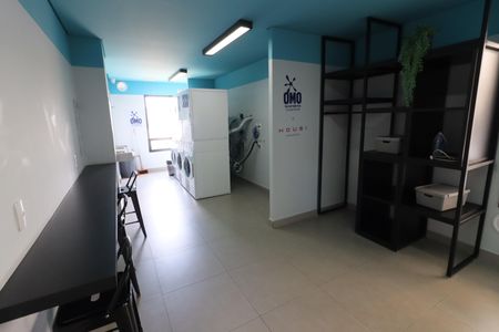 Apartamento à venda com 38m², 2 quartos e sem vagaÁrea comum - Lavanderia