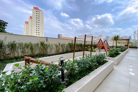 Studio à venda com 27m², 1 quarto e 1 vaga Studio à venda com 27m², 1 quarto e 1 vagaÁrea comum