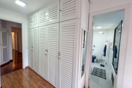 Apartamento para alugar com 140m², 3 quartos e 2 vagas