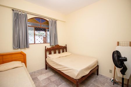 Quarto Suíte de casa para alugar com 3 quartos, 120m² em Sapucaias, Contagem