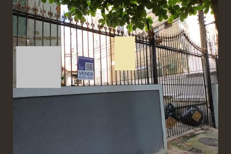 Apartamento à venda com 60m², 3 quartos e 1 vagaFachada