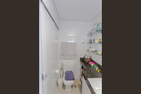 Apartamento para alugar com 140m², 4 quartos e 3 vagas Apartamento para alugar com 140m², 4 quartos e 3 vagasBanheiro da Suíte 2