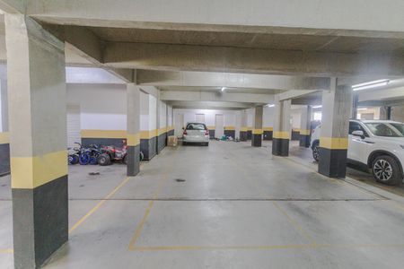 Apartamento para alugar com 140m², 4 quartos e 3 vagas Apartamento para alugar com 140m², 4 quartos e 3 vagasGaragem