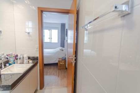 Apartamento para alugar com 140m², 4 quartos e 3 vagas Apartamento para alugar com 140m², 4 quartos e 3 vagasBanheiro da Suíte 1