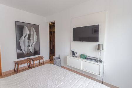 Apartamento para alugar com 140m², 4 quartos e 3 vagas Apartamento para alugar com 140m², 4 quartos e 3 vagasSuíte 1