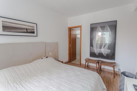 Apartamento para alugar com 140m², 4 quartos e 3 vagas Apartamento para alugar com 140m², 4 quartos e 3 vagasSuíte 1