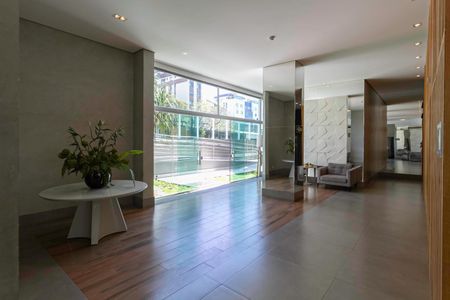 Apartamento para alugar com 140m², 4 quartos e 3 vagas Apartamento para alugar com 140m², 4 quartos e 3 vagasHall de entrada