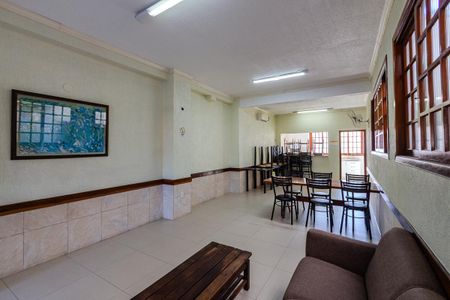 Apartamento à venda com 68m², 2 quartos e sem vaga Apartamento à venda com 68m², 2 quartos e sem vagaÁrea comum - Salão de festas