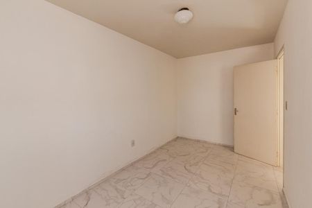 Quarto 1 de apartamento à venda com 2 quartos, 68m² em Cristal, Porto Alegre