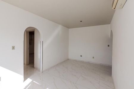 Sala de apartamento à venda com 2 quartos, 68m² em Cristal, Porto Alegre