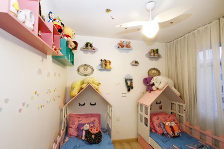 Apartamento à venda com 78m², 3 quartos e 1 vagaQuarto 2