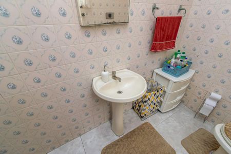 Apartamento à venda com 92m², 3 quartos e sem vagaBanheiro