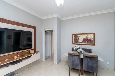 Apartamento à venda com 92m², 3 quartos e sem vagaSala