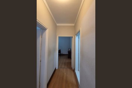 Corredor  de apartamento à venda com 2 quartos, 86m² em Centro, Campinas