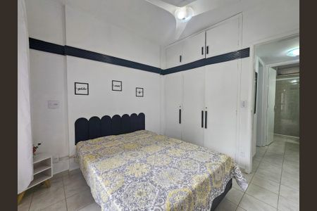 Quarto 1 de apartamento para alugar com 2 quartos, 60m² em Centro, Guarujá