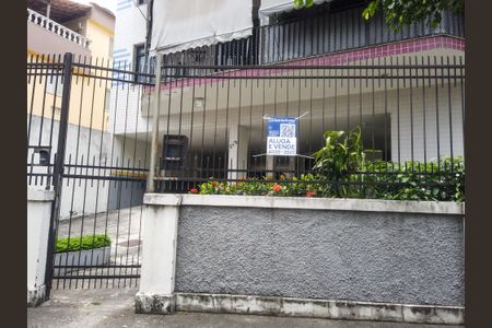 Apartamento à venda com 83m², 2 quartos e 1 vagaFachada