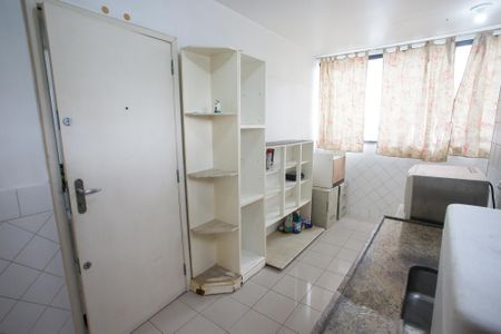 Apartamento à venda com 83m², 2 quartos e 1 vagaCozinha