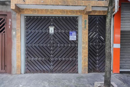 Casa à venda com 75m², 1 quarto e sem vaga Casa à venda com 75m², 1 quarto e sem vagaFachada