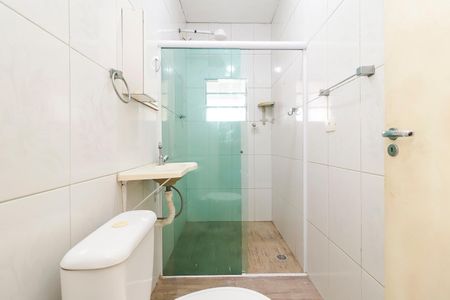Casa à venda com 75m², 1 quarto e sem vaga Casa à venda com 75m², 1 quarto e sem vagaBanheiro