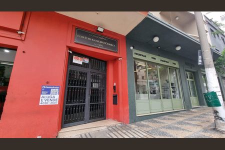 Apartamento à venda com 104m², 2 quartos e sem vaga