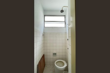 Apartamento para alugar com 72m², 2 quartos e sem vaga Apartamento para alugar com 72m², 2 quartos e sem vagaBanheiro de serviço