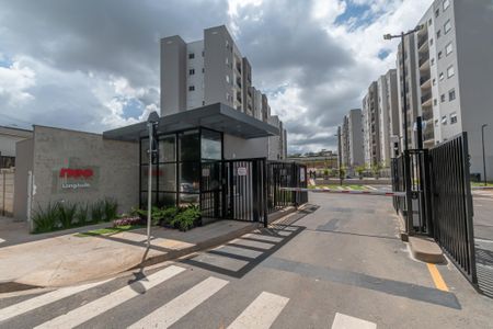 Apartamento para alugar com 50m², 2 quartos e 1 vagaFachada e Portaria 