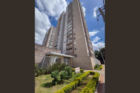 Apartamento à venda com 42m², 1 quarto e 1 vaga Apartamento à venda com 42m², 1 quarto e 1 vagaFachada