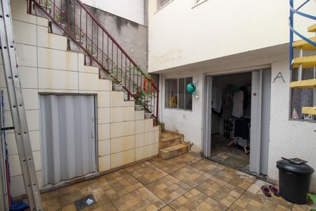 Quintal de casa à venda com 2 quartos, 210m² em Jaguaré, São Paulo