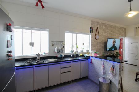 Cozinha de casa à venda com 2 quartos, 210m² em Jaguaré, São Paulo