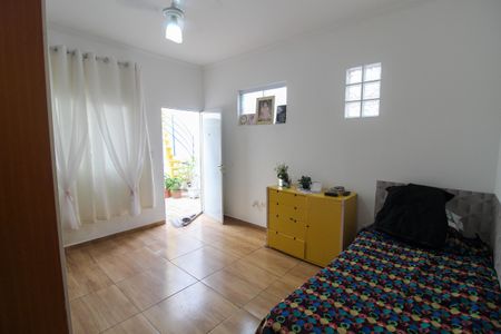 Casa à venda com 210m², 2 quartos e 2 vagas