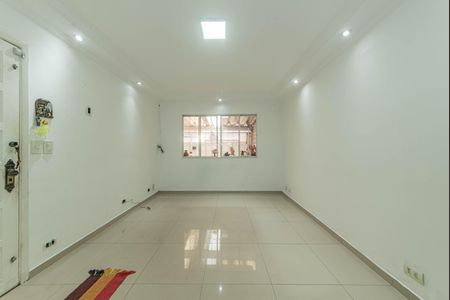 Casa para alugar com 150m², 3 quartos e 2 vagas Casa para alugar com 150m², 3 quartos e 2 vagasSala