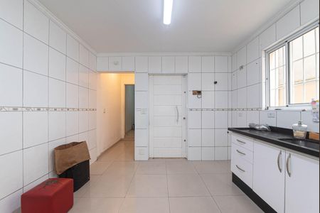 Casa para alugar com 150m², 3 quartos e 2 vagas Casa para alugar com 150m², 3 quartos e 2 vagasCozinha