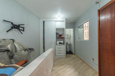 Suite de casa para alugar com 3 quartos, 150m² em Parque Maria Helena, São Paulo