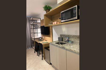 Cozinha de apartamento para alugar com 1 quarto, 27m² em Paraíso, São Paulo