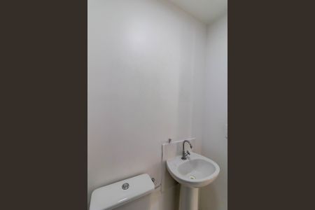 Apartamento para alugar com 36m², 2 quartos e 1 vaga Apartamento para alugar com 36m², 2 quartos e 1 vagaBanheiro