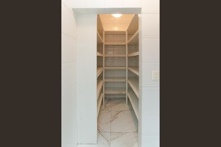 Casa para alugar com 400m², 4 quartos e 4 vagasCozinha