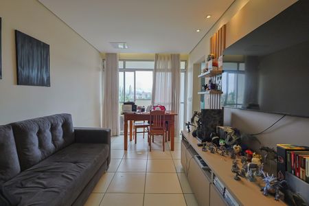 Sala de apartamento à venda com 2 quartos, 51m² em União, Belo Horizonte