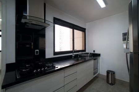 Apartamento para alugar com 90m², 3 quartos e 2 vagas
