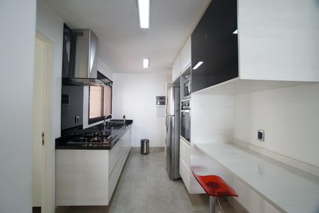 Apartamento para alugar com 90m², 3 quartos e 2 vagas