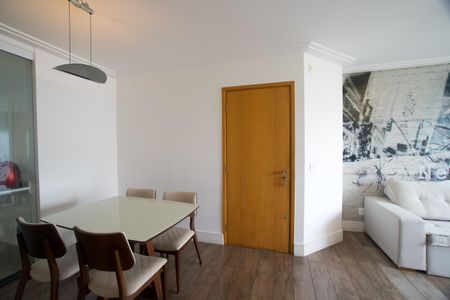 Apartamento para alugar com 90m², 3 quartos e 2 vagas