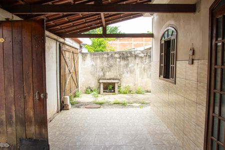 Casa para alugar com 100m², 2 quartos e 3 vagasVaranda