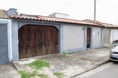 Casa para alugar com 100m², 2 quartos e 3 vagasFachada