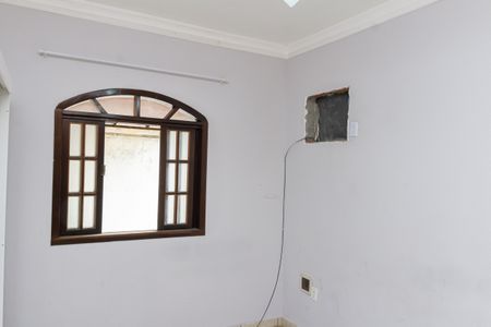 Casa para alugar com 100m², 2 quartos e 3 vagasQuarto 2