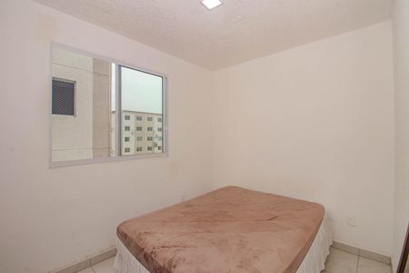 Quarto 1 de apartamento para alugar com 2 quartos, 42m² em Jardim Itu, Porto Alegre