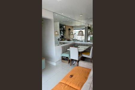 Apartamento à venda com 51m², 2 quartos e 1 vagaSala