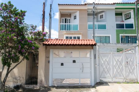 Casa à venda com 175m², 3 quartos e 4 vagasFachada 