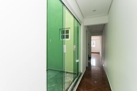 Casa à venda com 175m², 3 quartos e 4 vagasCorredor 